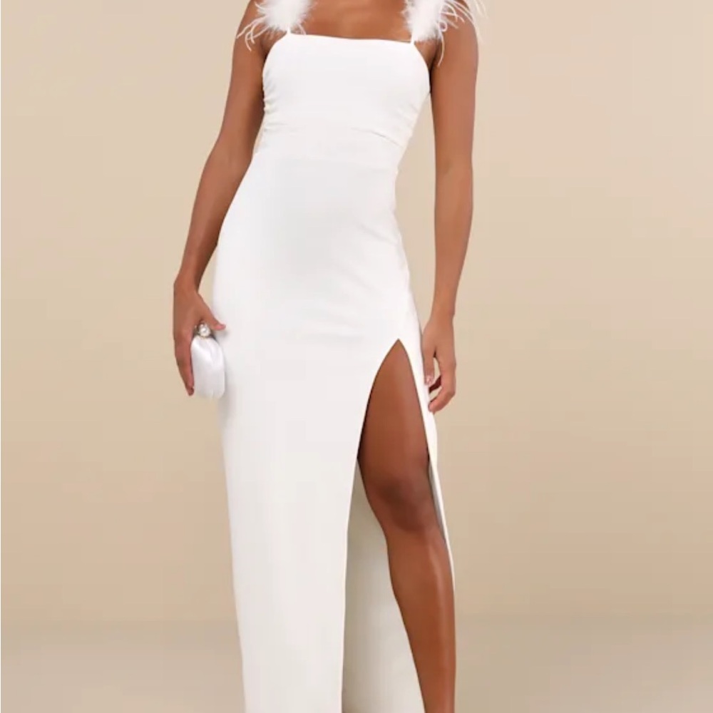 Lulu's White Sleeveless Slit Gown